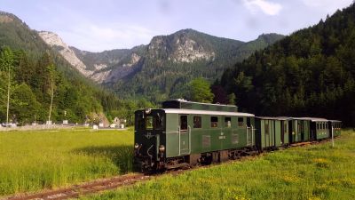 2093.01 bei der Töpperbrücke am Weg nach Lunz am See
Schlüsselwörter: 2093 , 01 