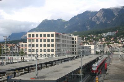 Ein Allegra fährt soeben in den Bahnhof von Chur ein
Schlüsselwörter: allegra