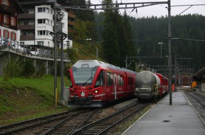 Allegra 3510 während des Verschubs in Arosa
Schlüsselwörter: allegra , 3510