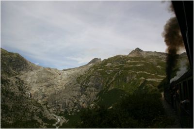 Bergfahrt von Gletsch in Richtung Muttbach-Belvedere (danach Einfahrt in den Furka-Scheiteltunnel)
Schlüsselwörter: HG , 3/4 , 1 , furkahorn