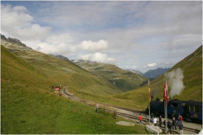 Eine traumhafte Aussicht auf die Alpen hat man vom Bahnhof Furka
Schlüsselwörter: HG , 3/4 , 1 , furkahorn