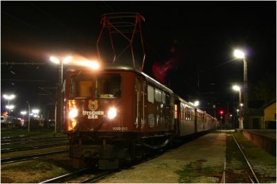 1099.013 in St.Pölten Alpenbahnhof
Schlüsselwörter: 1099 , 13