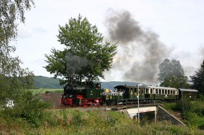 Hier gab es einmal einen wunderschönen Fotopunkt ... dann kam die Unterführung als Neubau und somit auch die neue Beleuchtung ...
Schlüsselwörter: MME , Sauerland , Bieberlies