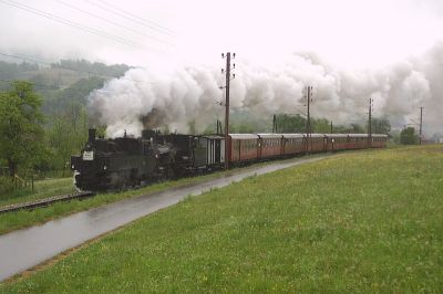 Ausfahrt aus dem Bahnhof Kirchberg/Pielach.
Schlüsselwörter: Bh.1 , Mh.6