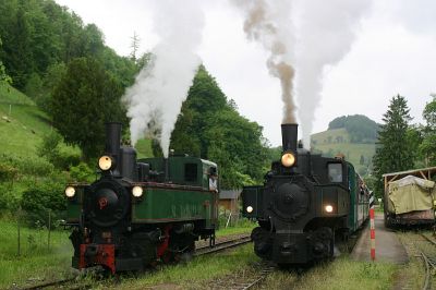 Eine kleine Parade in Waidhofen Lokalbahn. 
Schlüsselwörter: Bh1 , Bh.1 , Yv2 , Yv.2