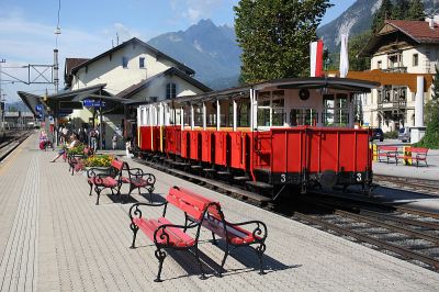 Der Abfahrtsbahnsteig in Jenbach.
