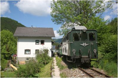 Kurzer Halt beim Gasthof Paula.
Schlüsselwörter: 2093 , 01