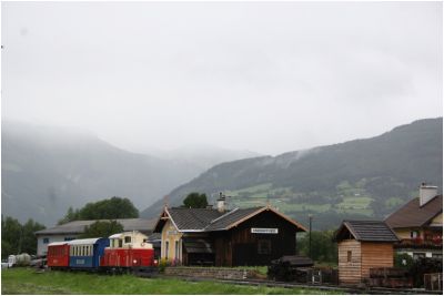 Sonderzug nach Murau im Bahnhof Mariapfarr, bespannt mit der 2091.03.
Schlüsselwörter: 2091 , 03 , Club 760