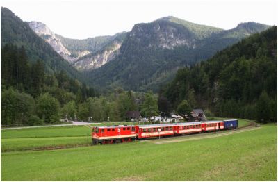 Nur wenige Minuten vor Lunz am See befindet sich die sehenswerte Töpperbrücke.
Schlüsselwörter: 2095 , 008