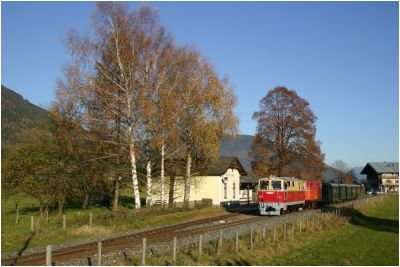 2095.12 und 2095.01 (Vs 71) in Fürth-Kaprun bei einem der vielen Fotohalte.
Schlüsselwörter: 2095 , 12 , 2095 , 01 , vs , 71