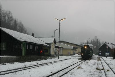 Angekommen in Lunz am See
Schlüsselwörter: 2093 , 01 , Lunz , Winter