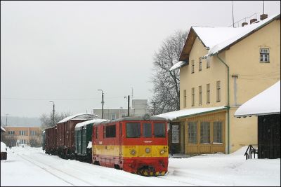 Unser Zug hat sich für die Rückfahrt bereit gemacht, in wenigen Minuten geht es wieder retour nach Jindrichuv Hradec
Schlüsselwörter: JHMD , Jindrichuv , Hradec , Nova , Bystrice