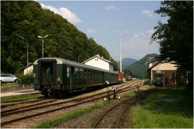 Sonderzug der ÖBB-ErlebnisBahn; Fahrt ins Mendlingtal
Schlüsselwörter: 2043