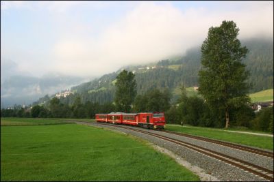 Schlüsselwörter: Zillertal , Bahn , VT , Niederflur , Triebwagen , Steuerwagen , D , Gmeinder