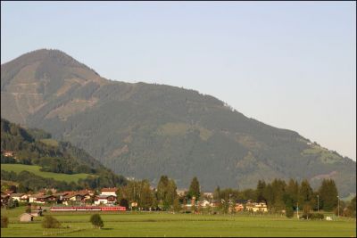 Landschaftsaufnahme 1 - Piesendorf Bad
Schlüsselwörter: Vt , Vts , slb , 5090 , Niederflur