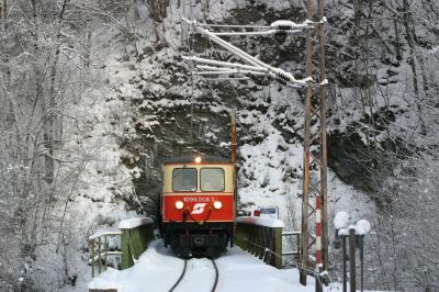 Schlüsselwörter: 1099 , 008 , 3 , bergstrecke , pielachbrücke