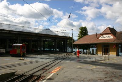 Betriebszentrum Vitznau mit  Ta 2/2 - 1 in Vitznau 
Schlüsselwörter: Ta , 2/2 , 1