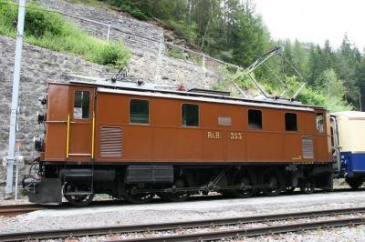 Ge 4/6 - 353 in Wiesen
Schlüsselwörter: ge 4/6 , 353 , 125