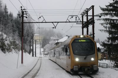 ET 9 in Winterbach
Schlüsselwörter: et , 9 , himmelstreppe