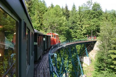 Sechsmal gings für mich bereits an diesem Wochenende über´n Berg, zumindestens einmal gelang mir ein Schnappschuß von 2091.09 auf der Hühnernestbrücke.
