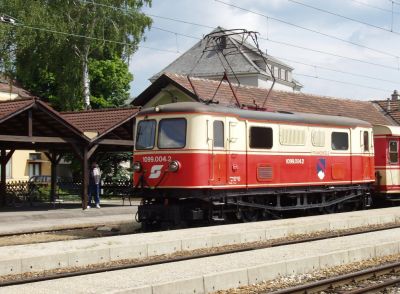  1099.004 "Frankenfels" in Ober Grafendorf 
Schlüsselwörter: 1099 , 004 , öbb , frankenfels , ober grafendorf