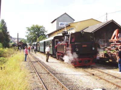 764.007 in Grünburg
764.007 wird am heutigen Tag einen Sonderzug von Grünburg nach Steyr Lb. bespannen. 

Am späten Nachmittag werde ich ihr noch einmal, diesmal als Lz begegnen.
Schlüsselwörter: 764.007 , Grünburg