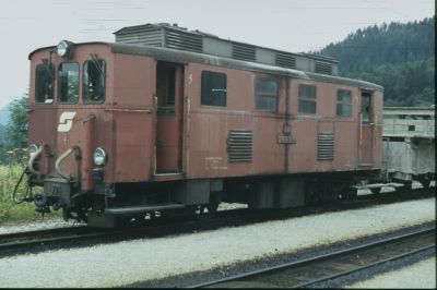 2093.01 im Bahnhof von Annaberg
Schlüsselwörter: 2093 , 01 , annaberg