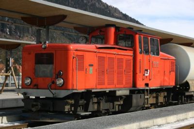 VL 13
VL 13 im Bhf. Murau.
Schlüsselwörter: VL 13 , stlb