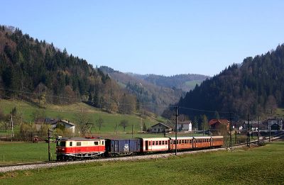 Ötscherland am Weg nach Mariazell
Schlüsselwörter: 1099