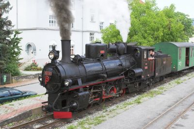 83-180 am Schmalspurbahnsteig in Weiz
Schlüsselwörter: Feistritztalbahn , Weiz , 83