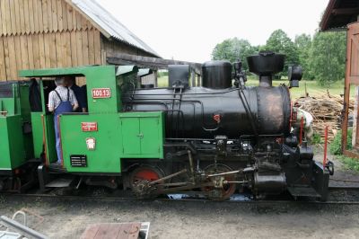 100.13 in Heidenreichstein
100.13 beim Heizhaus Heidenreichstein
Schlüsselwörter: Waldviertel , Heidenreichstein , 100.13