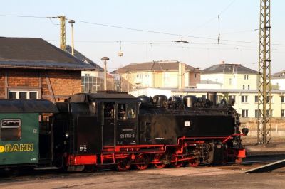 Lößnitzgrundbahn
99 1761-8 im Bhf. Radebeul Ost.

Schlüsselwörter: Lößnitzgrundbahn , Radebeul , 99