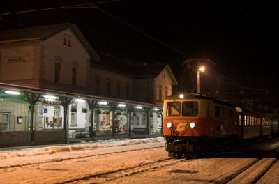 Bahnhof Mariazell im Advent.
Schlüsselwörter: Mariazellerbahn , 1099 , Mariazell