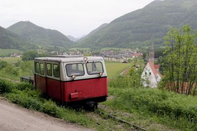 Oberhalb der Kartause
Fotohalt mit Draisine oberhalb der Kartause Gaming
Schlüsselwörter: Ybbstalbahn Bergstrecke , Gaming , Draisine , Heizhausfest