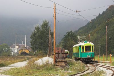 TW1 beim Umsetzen in Hirschwang
Schlüsselwörter: Höllentalbahn , TW1 , Hirschwang