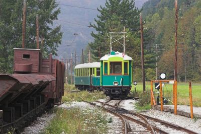 TW1 beim Umsetzen in Hirschwang, rechts im Bild der neue Bahnsteig
Schlüsselwörter: Höllentalbahn , TW1 , Hirschwang