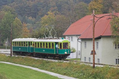 Der Triebwagenzug vor erreichen des Bahnhofs Reichenau
Schlüsselwörter: Höllentalbahn , TW1 , Reichenau