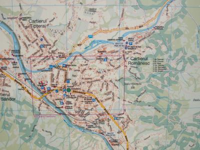 Stadtplan von Viseu de Sus, das Sägewerk und der Waldbahnhof befinden sich im Norden der Stadt, im oberen Drittel des Bildes ("Gara C.F.F.")
Schlüsselwörter: Wassertalbahn