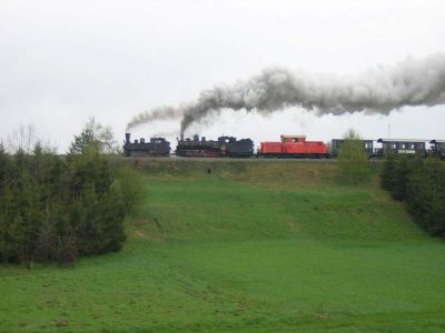 2091 mit Vorspann 399 und 699 - Ausfahrt von Gmünd
2091 mit Vorspann 399 und 699 - Ausfahrt von Gmünd
Schlüsselwörter: 2091 , 399 , 699 , Gmünd