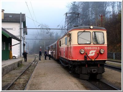 Wir beginnen in Laubenbachmühle mit unserem Zug...
Schlüsselwörter: 1099 , Laubenbachmühle