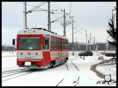 Schon fährt der 5090.014 in Klangen ein um mich ein Stück in Richtung Loich mitzunehmen.
Schlüsselwörter: 5090 , 014 , Klangen