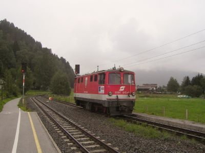 Da 2095.04 einen Defekt an der Bremse hatte musste 2095.15 von Tischlerhäusl als Ersatz kommen.
Schlüsselwörter: 2095 , 015