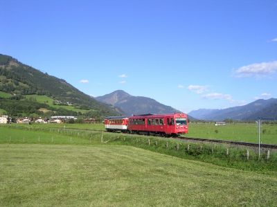 5090.001 zwischen dem Bahnhof Piesendorf und der Haltestelle Piesendorf Bad.
Schlüsselwörter: 5090 , 001