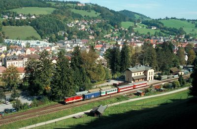 013a_Waidhofen_Lokalbahn_2095_05_10_2004.jpg