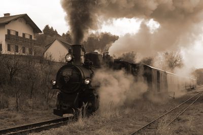 Feistritztalbahn - Anger
Ausfahrt
Schlüsselwörter: Feistritztalbahn, Anger, 83-180