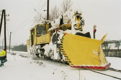 Räumfahrzeug X627.901
OBW 10 mit Fräse und Pflug
Schlüsselwörter: Mariazellerbahn , OBW , 10 , 627 , 901