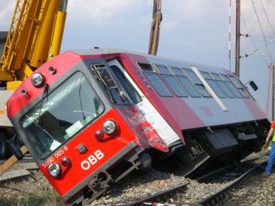 Unfall Lkw gegen Zug 03.03.2007 Weinburg
