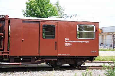 Tunneluntersuchungswagen der Mariazeller Bahn
Schlüsselwörter: Tunneluntersuchungswagen, Mariazeller Bahn,