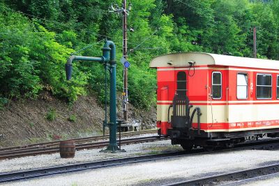 am Wasserkran
der B4 3146-3 steht in Laubenbachmühle neben dem Wasserkran
Schlüsselwörter: Mariazellerbahn , Laubenbachmühle , 3146-3