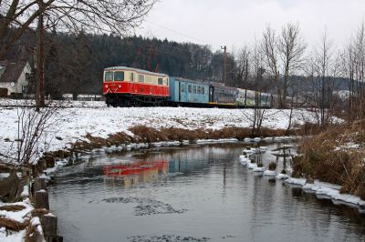 1099.02 mit Adventsonderzug, 9.12.12 in Kammerhof
